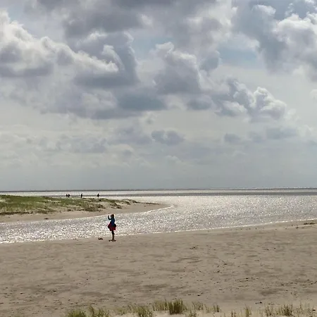 Haus-hus-an-de-diek-whg-04 Apartman *